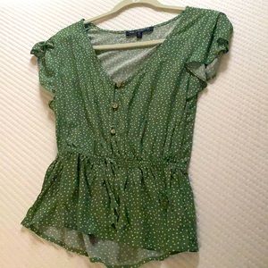 Green & white blouse Sz Small